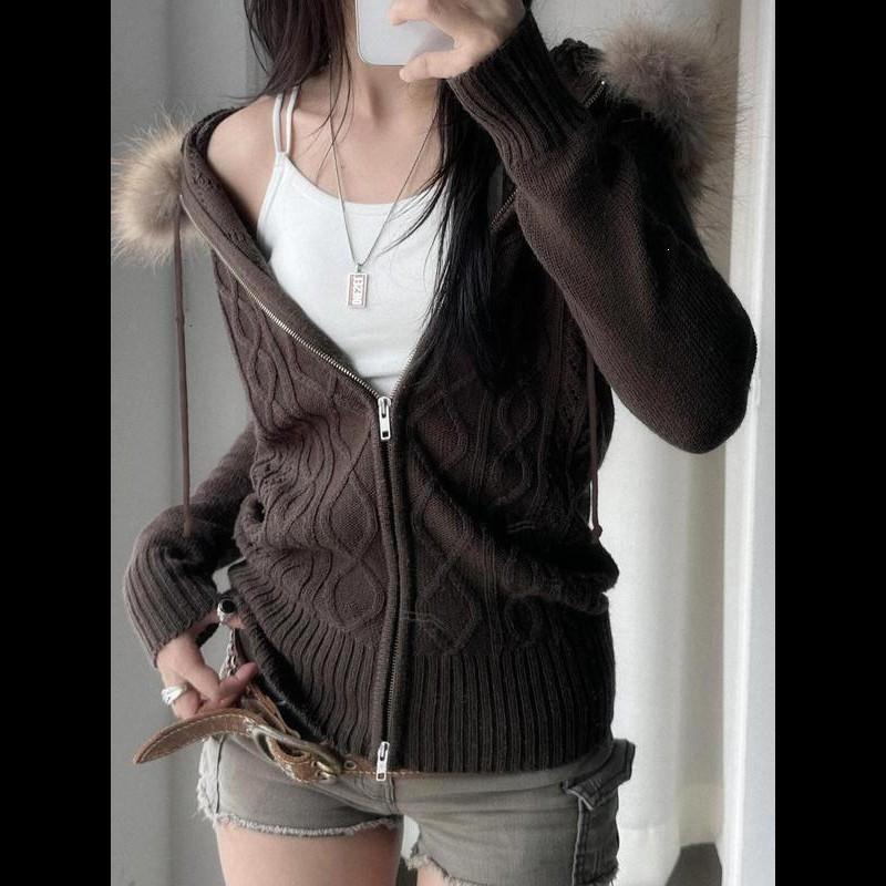 Retro Cable Knit Hooded Sweater