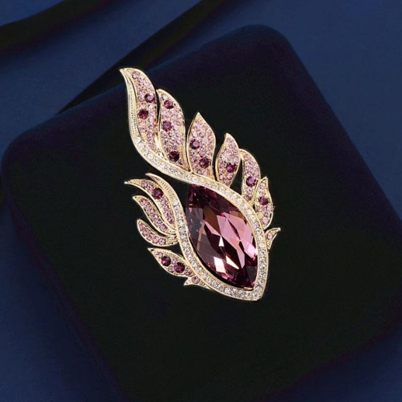 

Fashion Angel Phoenix Eye Brooches For Women Girls Exquisite Personality Brooch Versatile Pins Clothing Accessories Gifts фіолетовий
