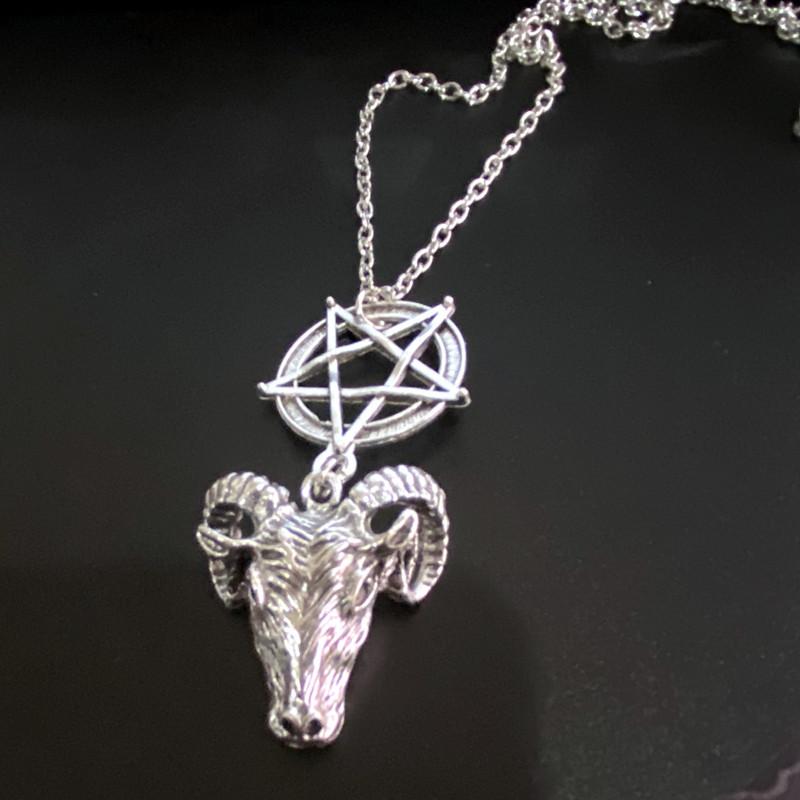 Collier Pendentif Tête de Taureau Argenté Unisexe - Chaîne Longue Simple Étoile Animal Alliage Bijoux Style Européen