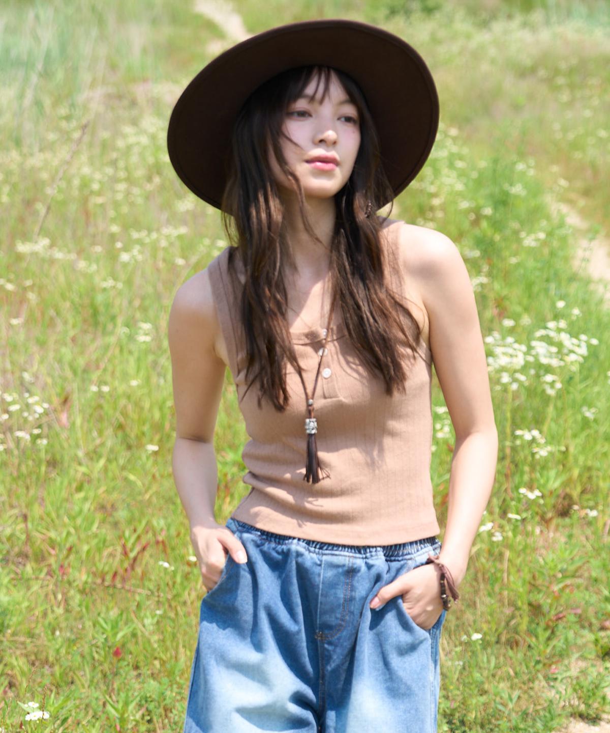 Fake Camper Women S Eyelet Button Sleeveless [Brown] Brown/Free