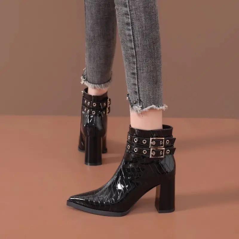 Black Women's Ankle Boots Autumn Winter 2024 Booties Y2k On Promotion Chic and Elegant Sale Trend Comfortable Female Short Shoes