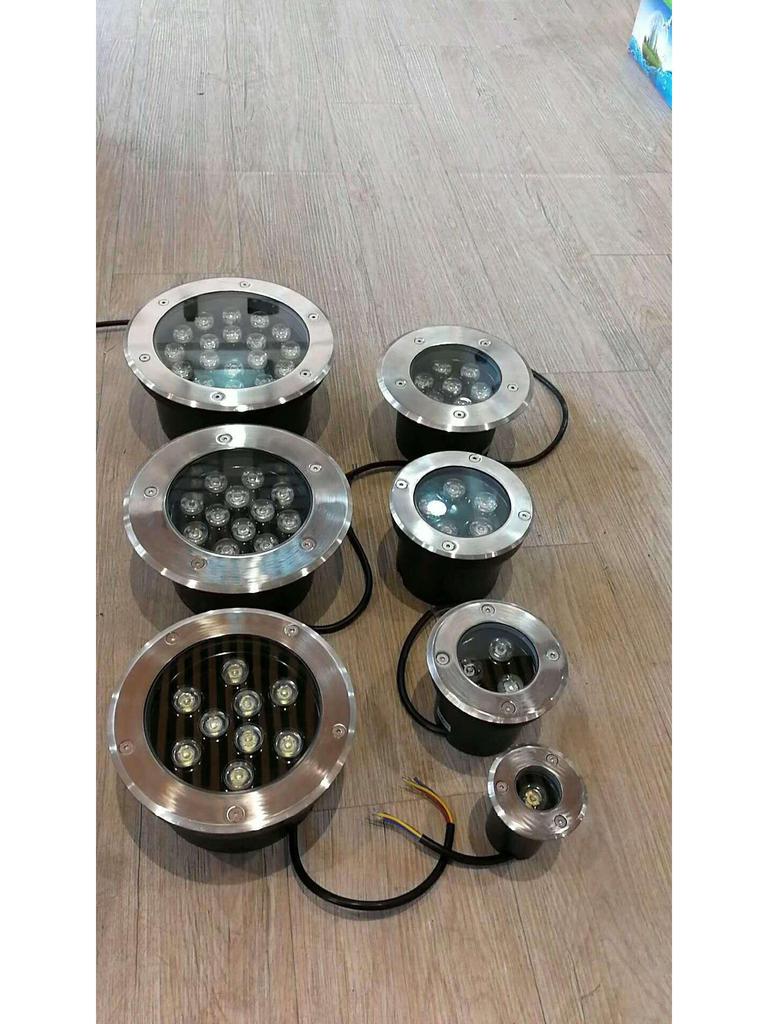 Reflektor do země z nerezové oceli 304, 1W, průměr 65 mm, 3W krajinné světlo se zemním hrotem pro osvětlení dvora.