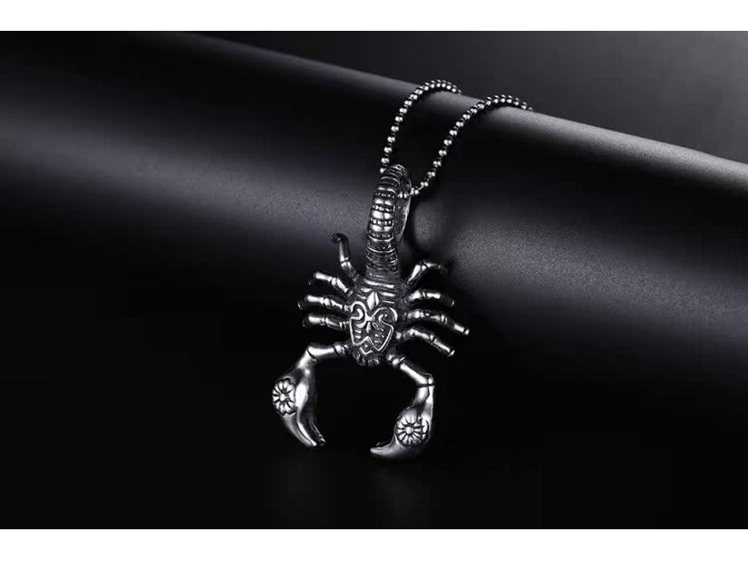 Evropský a americký styl Škorpion Titanová ocel Pánský přívěsek Náhrdelník
