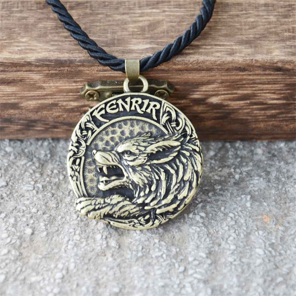 Viking Fenrir Wolf Norse Mythology Vegvisir Runes Protection Amulet Male Pendant Necklace Gothic Accessories