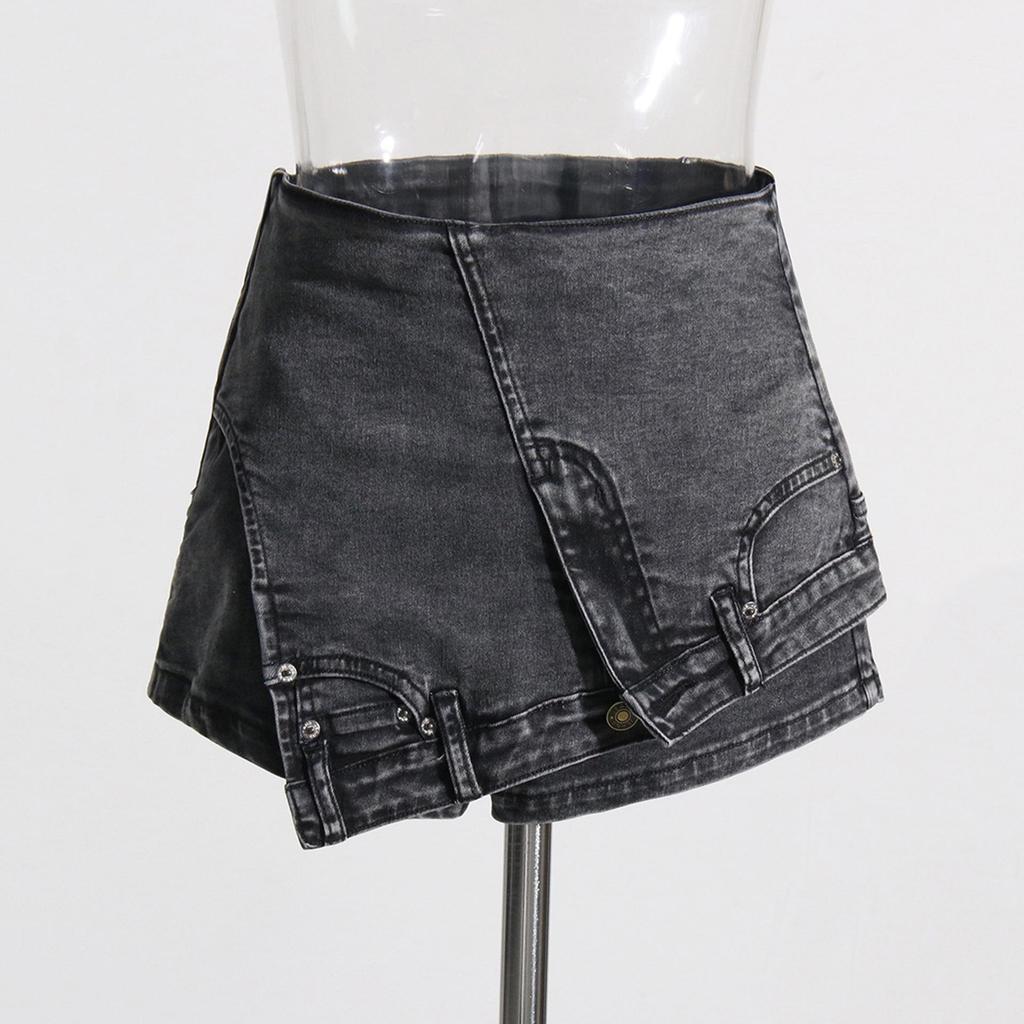 Street Style Denim Skort 2026: Irregular Waist, High-Waisted Wash, Faux Two-Piece Shorts