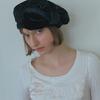 poesiedame VELVET BOW BERET IN SHINE BLACK