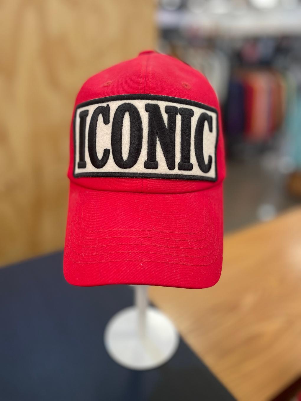 Jeep Iconic Wappen Vintage Ball Cap JM2GCU132 _ Red