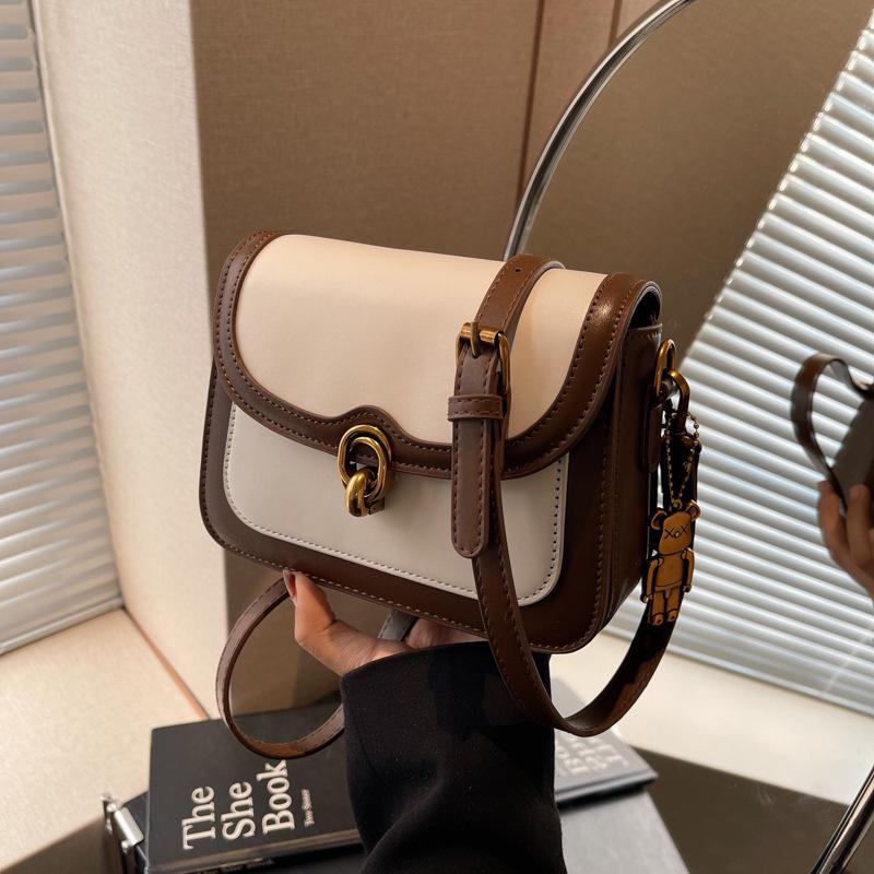Small bag women's autumn and winter versatile new retro shoulder messenger bag work small square bag