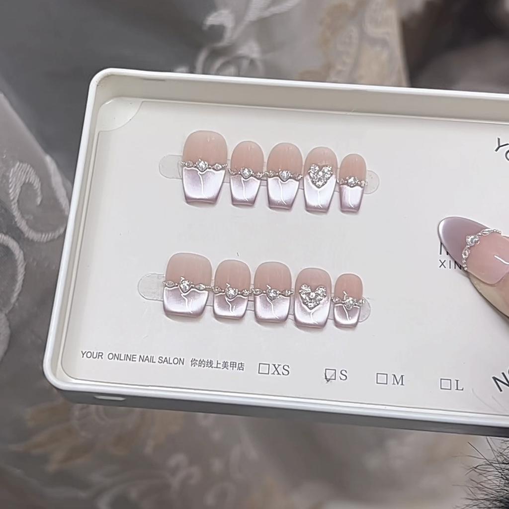 Handmade Phototherapy Wear Nail Heart Has Something To Do with Cat Eye Blush Flashing Diamond Nail Art Patch