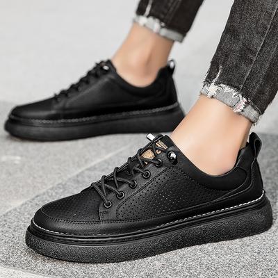 Încălțăminte pentru bărbați – Adidaşi