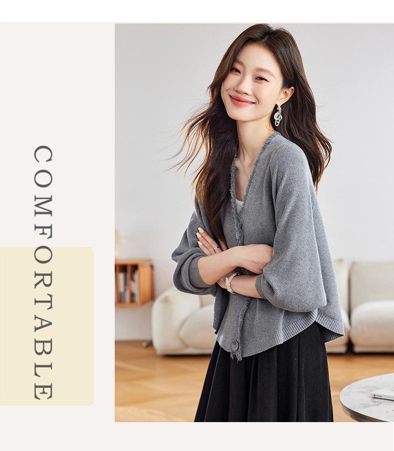 Women's Bat Sleeve Tassel Knit Cardigan - Spring & Autumn Short Shawl