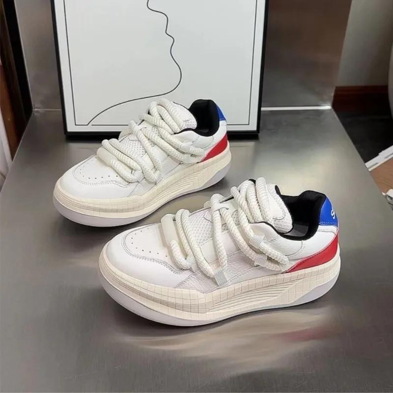 Women's Casual Sneakers Personality Star Running Sport Shoes Tennis Shoes Skateboard Shoe Trainers Skate Flats Walking Sneakers