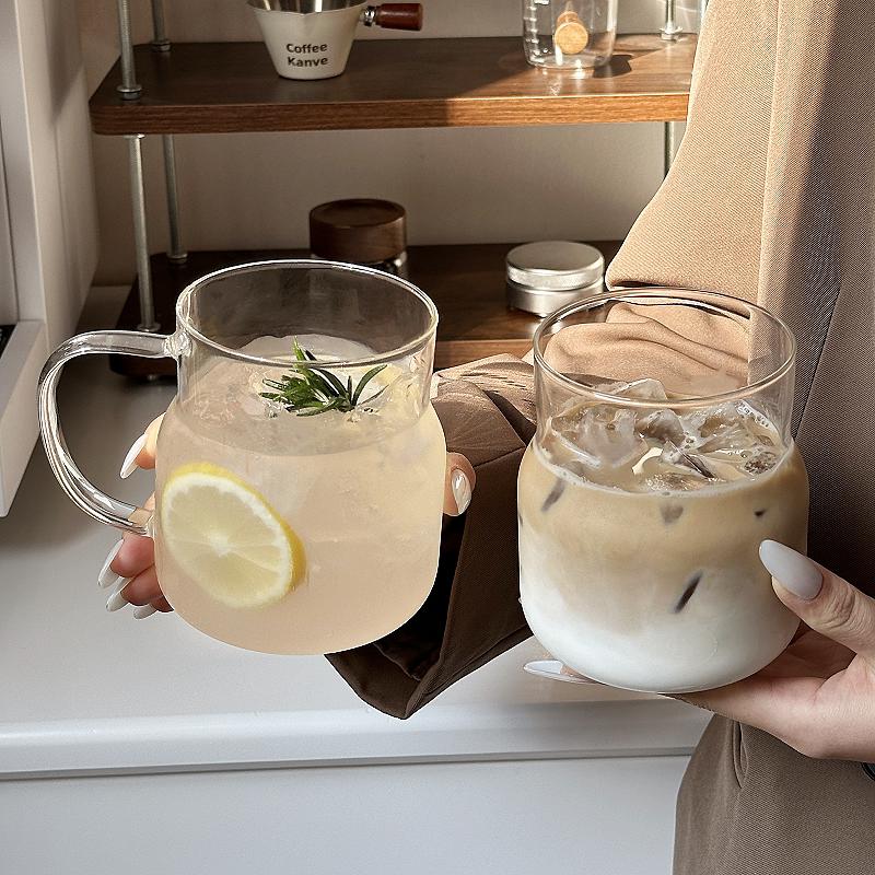 Ins Glass Cup With Handle Unique Tumbler For Ice Coffee Juice Matcha Bubble Tea Espresso Beer Pretty Drinking Glass Mug 580ml