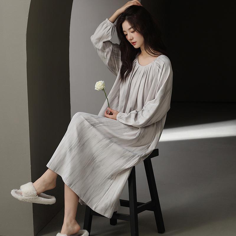 Cainiqing Autumn Women's Long-Sleeve Cotton Nightgown with Bra Pads - Maternity and Extended Length Dress for Home, Fall, and Spring.