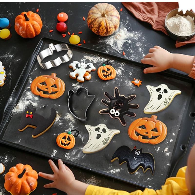 12PCS Halloween Cookie Cutter Set Pumpkin Ghost Bat Shape DIY Chocolate Fondant Mold Biscuits Mould Halloween Baking Tools