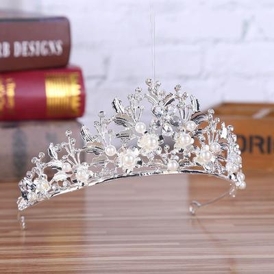 Pearl Rhinestone Crown Princess Alloy Crown Hair Wedding Dress Accessories Simple Bridal Tiara Hair Accessories