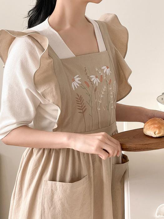 BELLELIFE Flower Embroidered Ruffle Apron single type