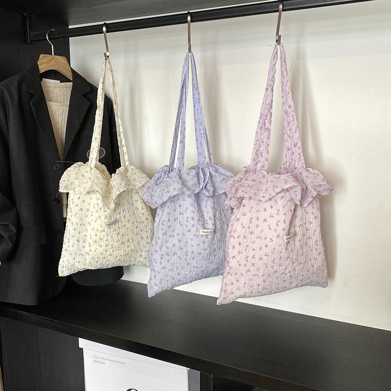 Floral canvas tote bag 2025 summer new large-capacity pleated cloud bag women's fashion shoulder bag