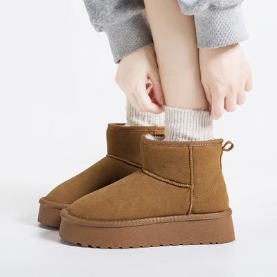 Neue verdickte und gefütterte Schneestiefel, warme Baumwollstiefel, vielseitige und rutschfeste Brot-Baumwollschuhe