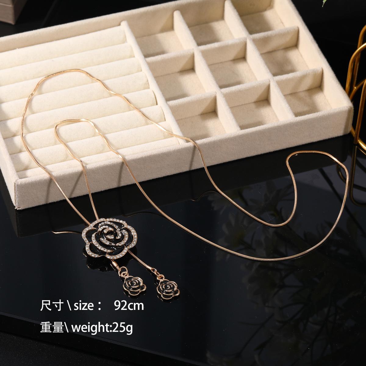 

Rose long necklace sweater chain fashion personality clothes accessories direct sales high sense