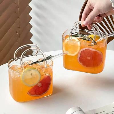 Bärbar handväska i glas, kreativa cocktailglas, roliga fruktvinglas, glaspåse i innerstycke med sugrör, barverktyg