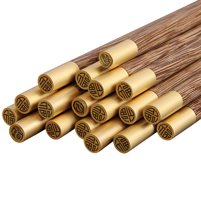 Grawerowane pałeczki z mahoniu i drewna skrzydełek kurczaka w stylu japońskim na wesela i do hoteli