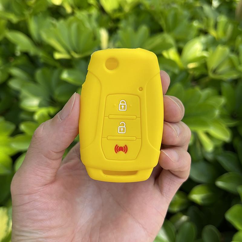 ZAD Silicone Flip Car Key Case Cover Protector Holder For Ssangyong 2015 2016 Tivoli Rexton Korando C 3 Button FOB Key