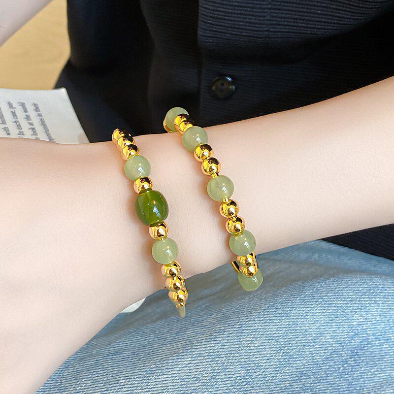 Elegant Green Beaded Gold Bracelet: Retro Chinese Style, Good Luck Charm, Fashionable High-End Jewelry