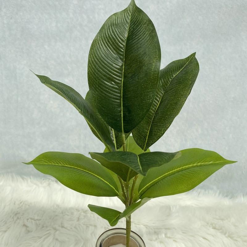 Replica Green Plant With 26 Leaves For Event Decoration And Photography Backdrops