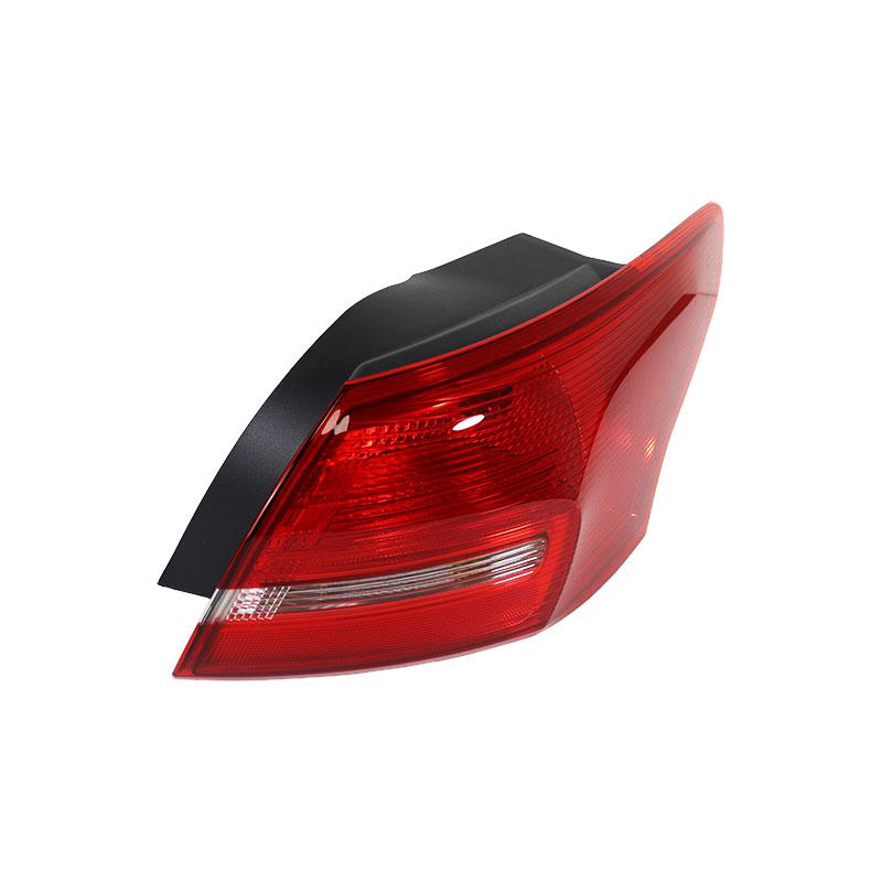 

Car Accessories For Ford Focus 2015-2018 Sedan Tail Light Reversing Lamp Warning Brake Light Signal Lamp Auto Taillight Assembly
