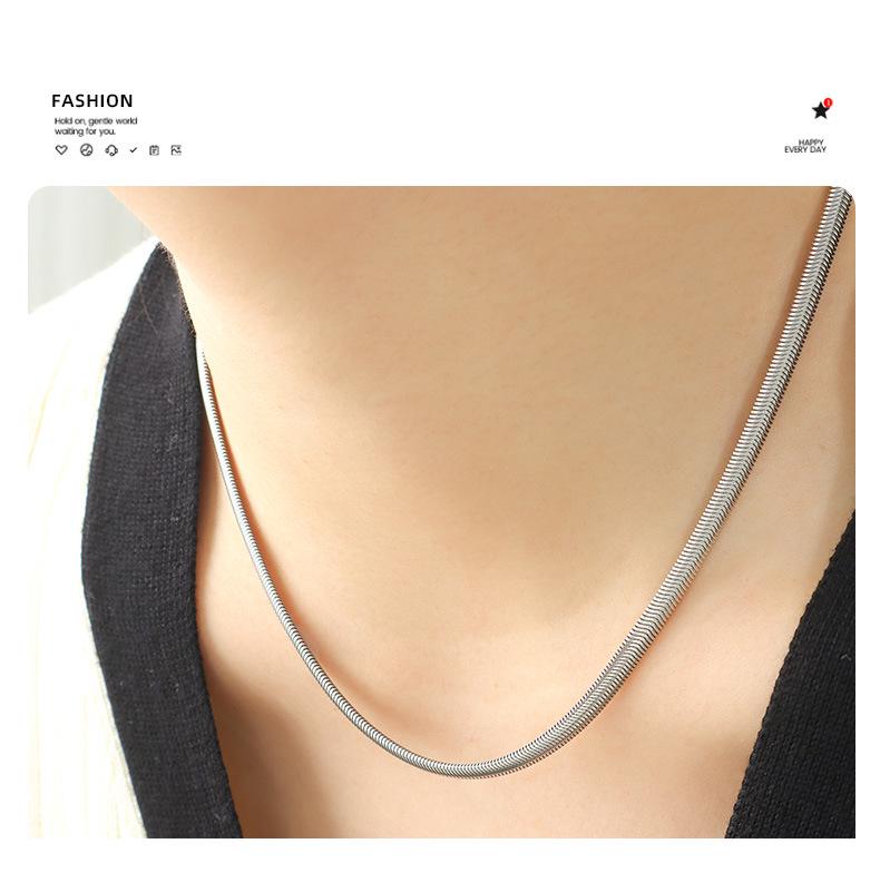 Gold-Plated Minimalist Snake Bone Chain Necklace - Hot-Selling European & American Jewelry