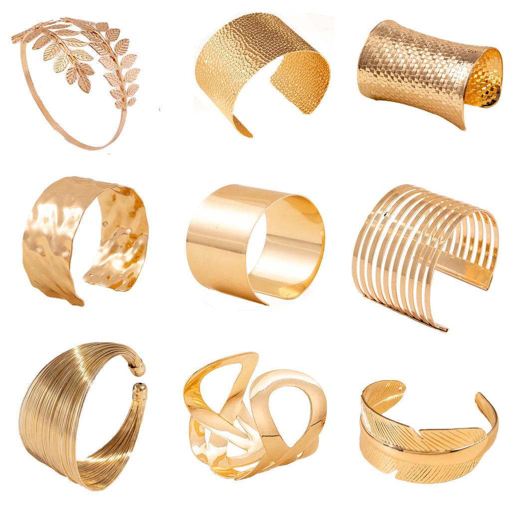 Hot-selling, exaggerated metal hollow pattern shape iron bracelet set, wire arm ring