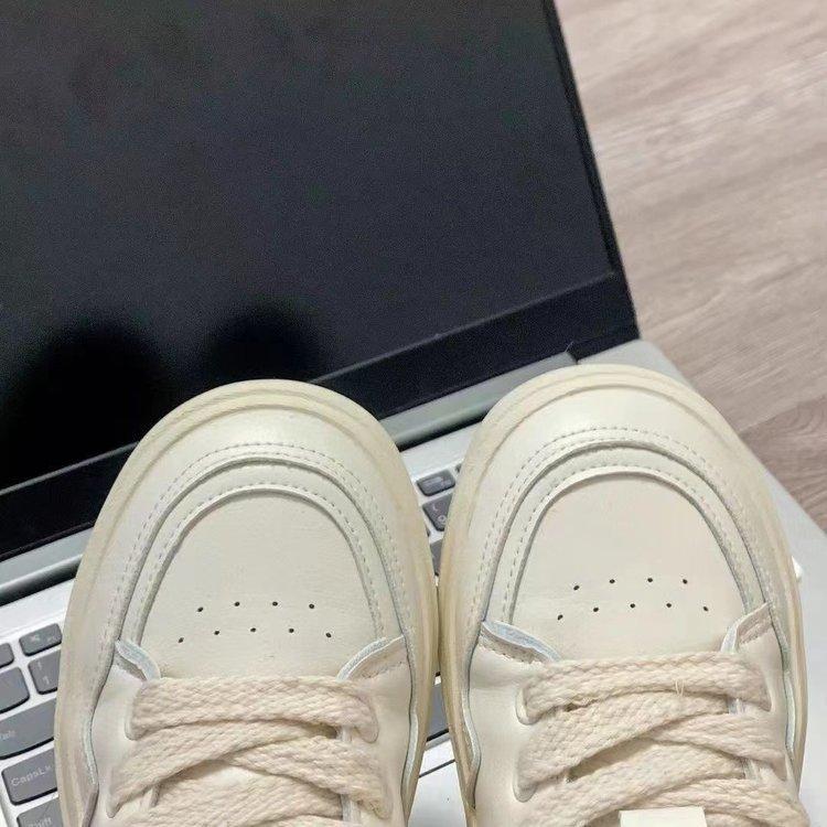 High-value new beige casual platform bread shoes women's fried street skateboard shoes student versatile