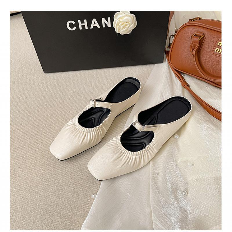 

The inner height is increased by 5cm with Mary Jane sandals, the new bag head thick heel sandals, and the outer wear single shoes for women. 40