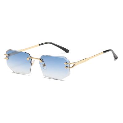 Occhiali da Sole Metallici Serpentine Personalizzati Rifiniti Occhiali Senza Montatura alla Moda Trendy per Fotografia di Strada