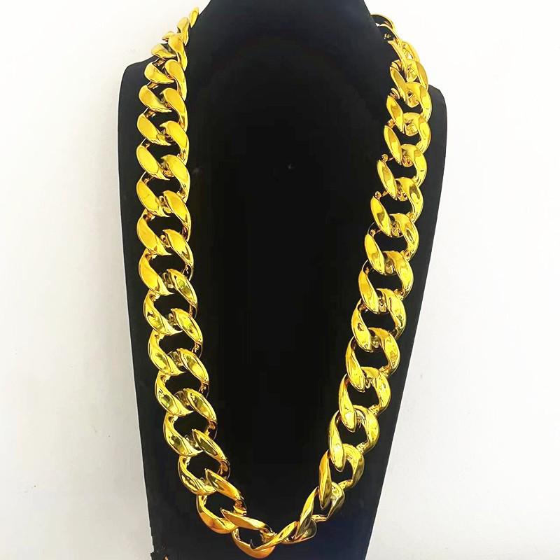 European & American Large Gold Chain Christmas Men's Acrylic Necklace Celebrity Club Accessory