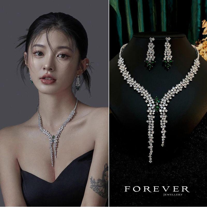 

New Arrival Luxury Bridal Banquet Ornament Jewelry Zircon Inlaid Evening Dress Necklace Silver Pin Earrings Two-piece Set [Green] necklace + earrings (ear)