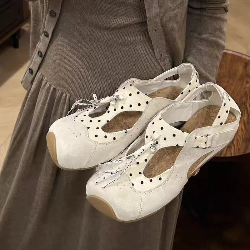 Sheepskin Version Retro Sports Hiking Shoes Women's Versatile Casual Hollow Mary Jane Shoes Velcro Single Shoes Women