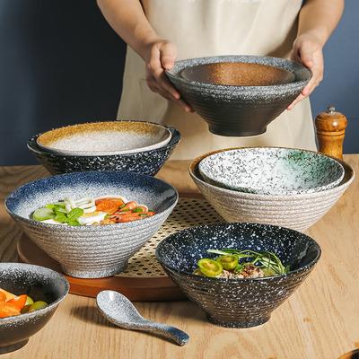 Keramická vypalovací glazura v japonském stylu retro klobouk Lamian Noodles mísa velkokapacitní polévková mísa vhodná do sushi obchodu.