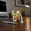 Dark Atmosphere Ornaments 3D Printed Skeleton Figurine with Swords, Creative Desktop Ornament, Halloween Party Supplies Swords Statue for Home Office