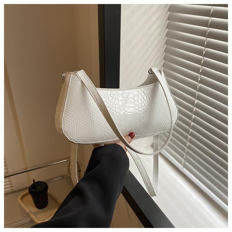 Women's Shoulder Bag 2023 Spring New Arrival Chic Color Block Casual Commuter Crossbody Bag