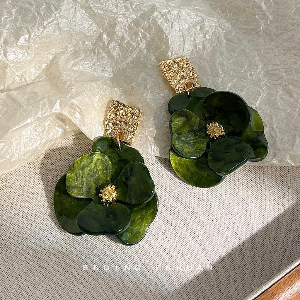

Tundra Green 2025 plated new color Mori acetate board flower earrings electric earrings, jewelry
