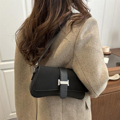 Autumn New Fashion Foreign Texture Simple Baguette Bag Niche Casual Women's Shoulder Messenger Bag
