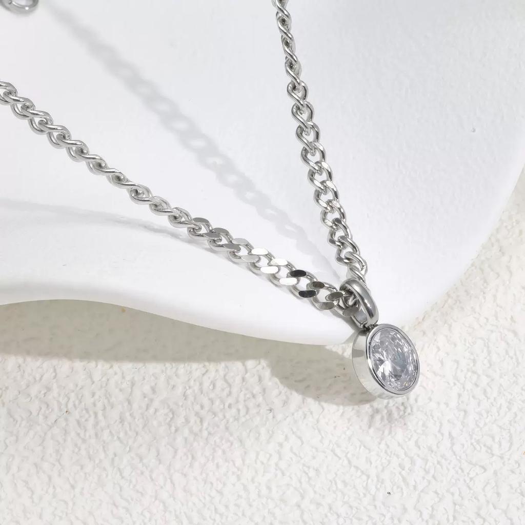 Titanium Steel Fringed Necklace With Diamonds Light Luxury Niche Collarbone Chain Gold And Silver Two-Color Does Not Fade