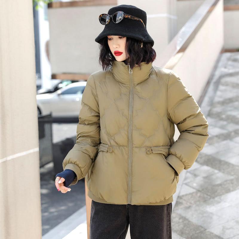Down Jacket Winter Women's New Light and Thin Loose White Duck Down Short Small Fashion Thin Coat