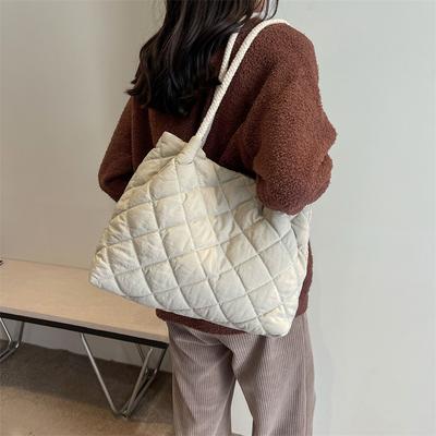 Light Commuter Down Shoulder Bag New Simple Casual Bag Women's Fashion Trend Messenger Bag