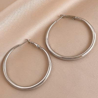 Silver Needle Metal Feeling Large Circle Geometric Earrings Ins Individual Cold Wind Temperament Earrings