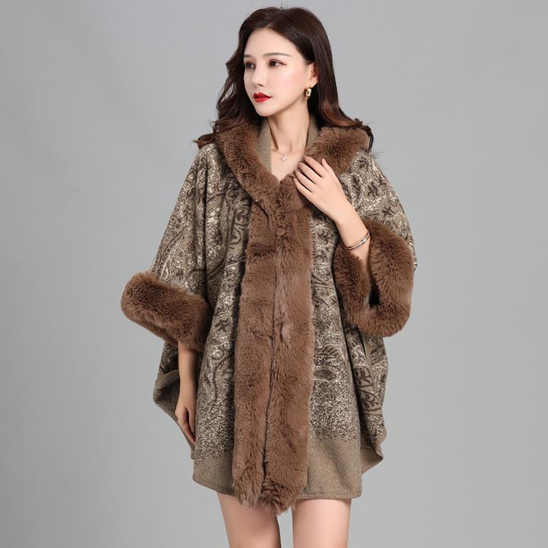 2022 Plus Size Winter Faux Fur Collar Women Thick Cardigan Cloak Printed Black Short Batwing Sleeves Warm Loose Coat With Hat