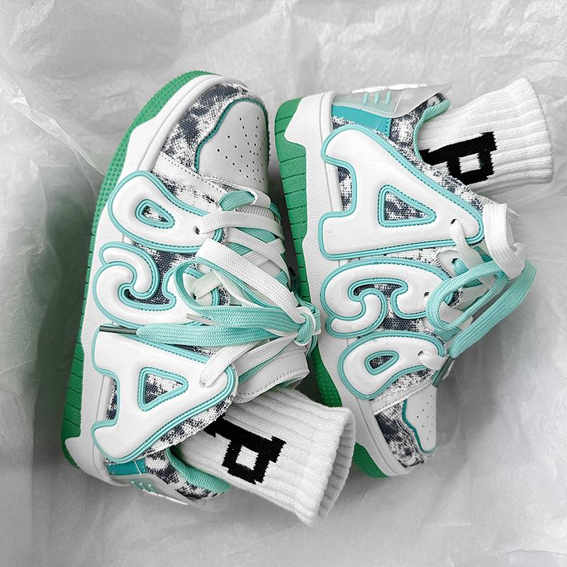 Design High Street Men's and Women's Bread Shoes Thick Soled Men's Shoes Casual Shoes Hip Hop Couples Skateboard Shoes