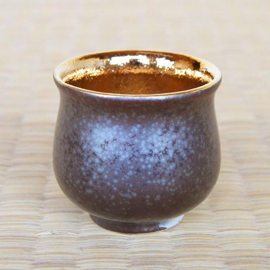 Likér Tokkuri Ochoko Arita 1 saké 2 křišťálové hrnky na saké vyrobené v Japonsku sada, sada, nádobí, láhev, sada, zlato, keramika,